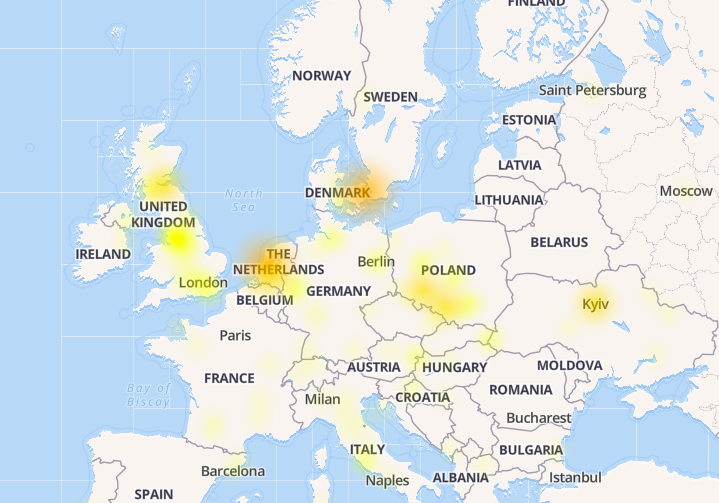 В работе Facebook произошел сбой